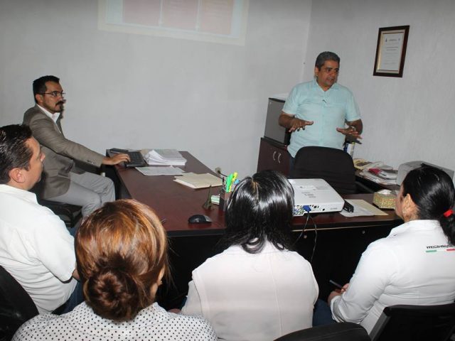 Capacita Infocol a funcionarios del despacho del gobernador