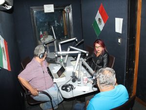 Presidenta de Infocol en programa de radio «Tenaces»