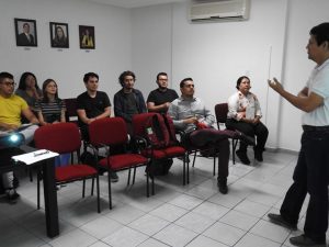 Visitan alumnos de la Universidad Vizcaya de las Américas las instalaciones de Infocol