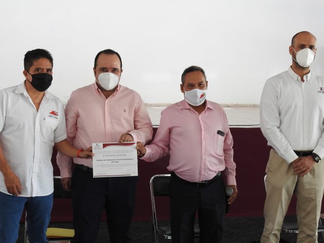Entrega Infocol Constancia de Cumplimiento al Sindicato del Gobierno del Estado