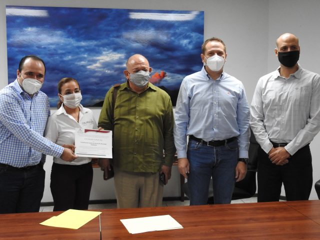 Entrega Infocol Constancia de Cumplimiento al CEDEMUN