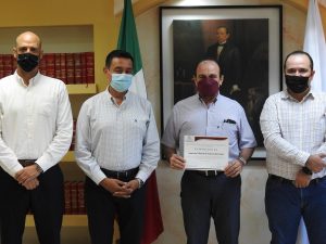 ENTREGA DE CONSTANCIAS AL SUPREMO TRIBUNAL DE JUSTICIA DEL E3STADO DE COLIMA